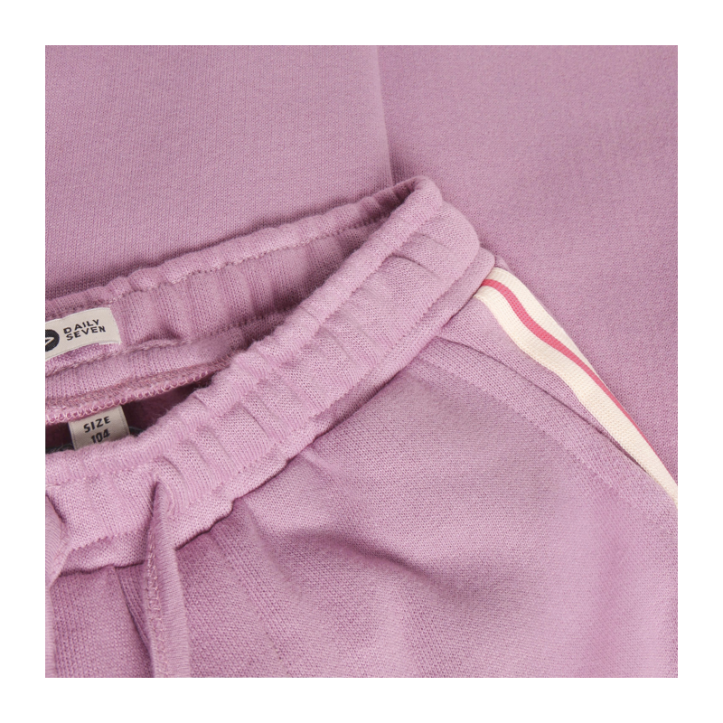 Hose Daily Seven lila